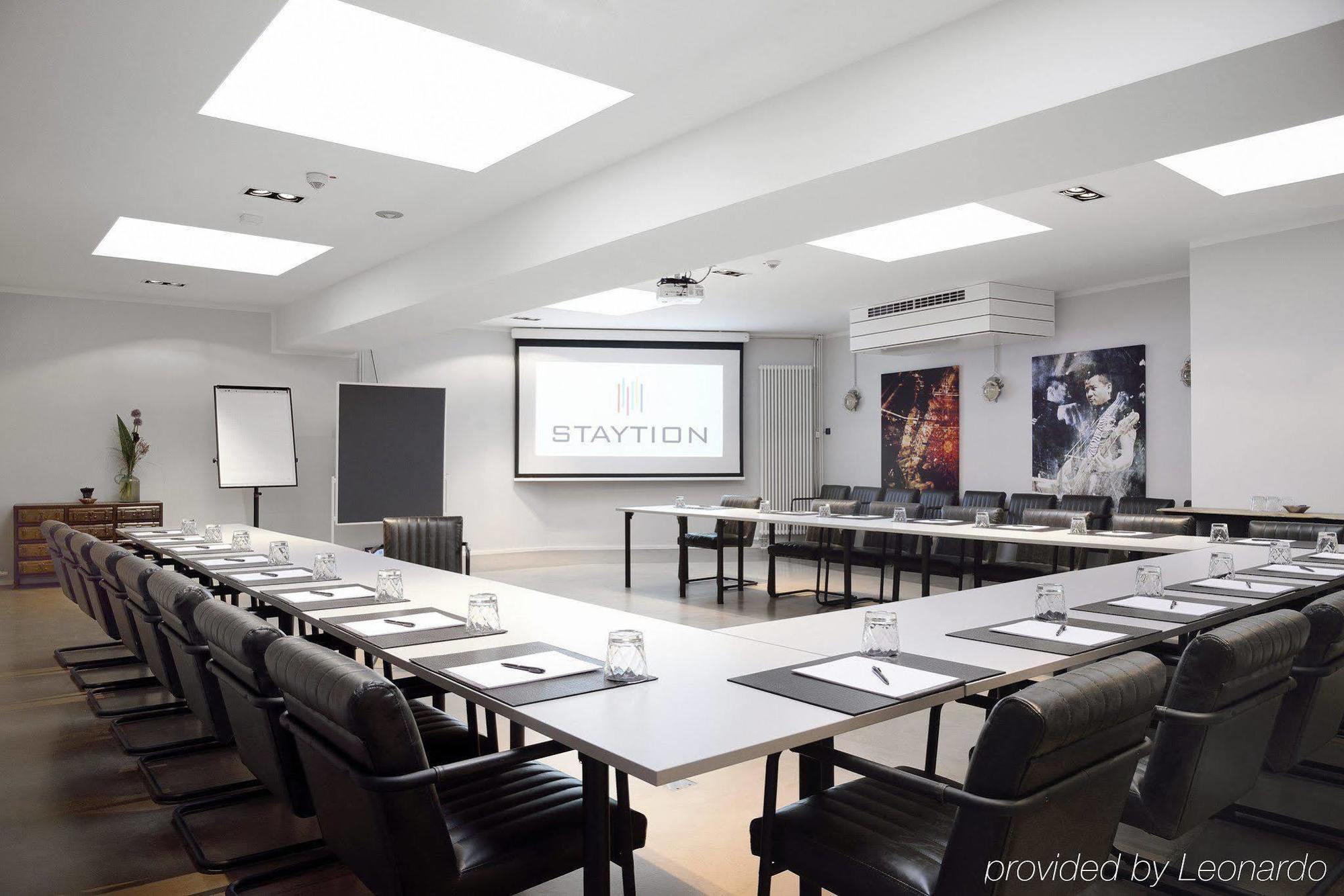 Staytion Urban City Hotel MHG Dış mekan fotoğraf